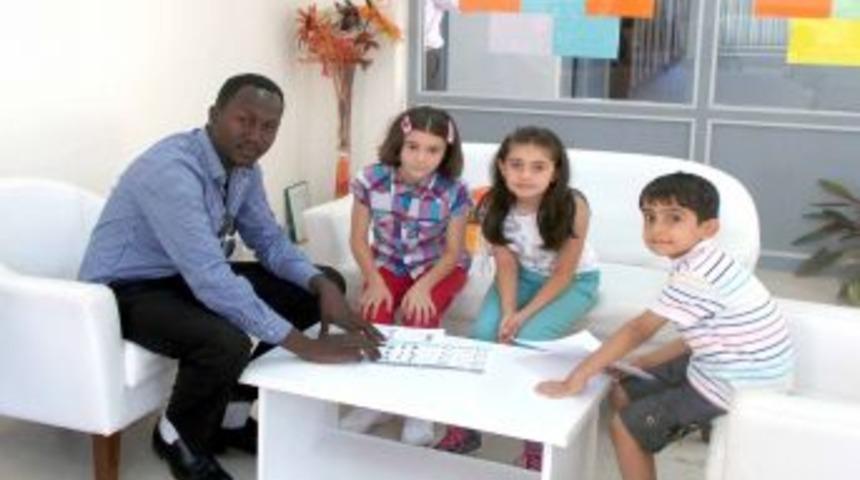 Bu Okulda Dersleri Anadili İngilizce Olan &Ouml;ğretmenler Anlatıyor