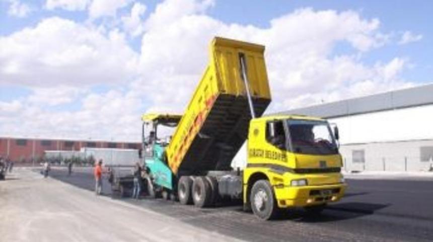 Karatay&rsquo;da Asfaltlama &Ccedil;alışmaları Devam Ediyor
