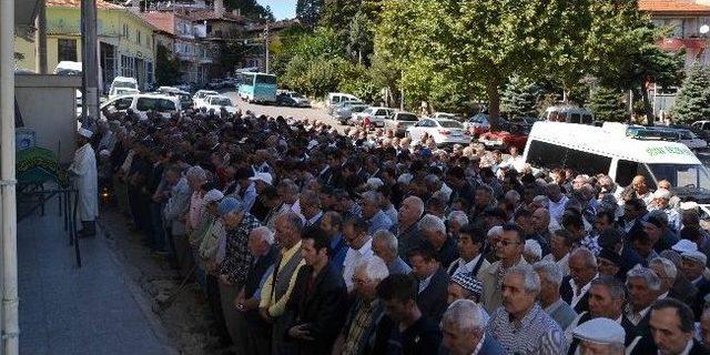 Chp’li Meclis Üyesi Mehmet Ören Babasını Kaybetti