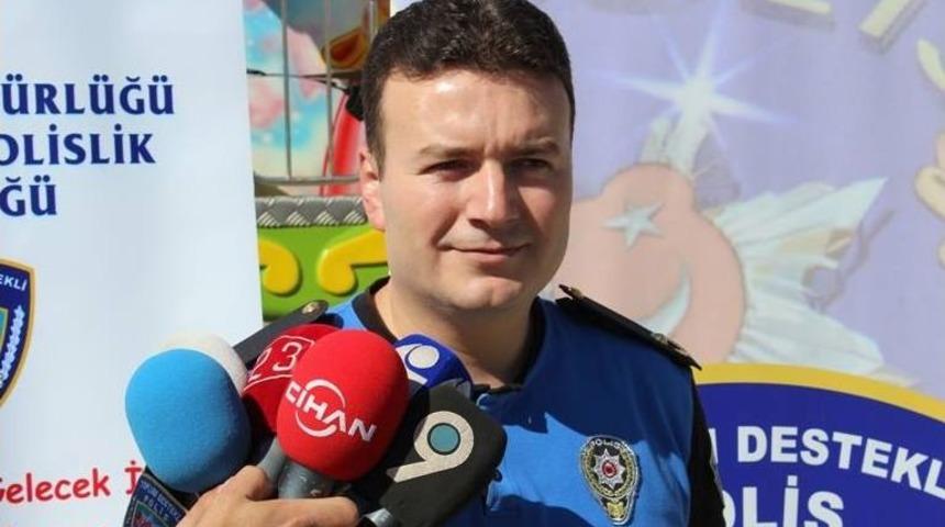 Polis Amcalarından Lunapark Eğlencesi