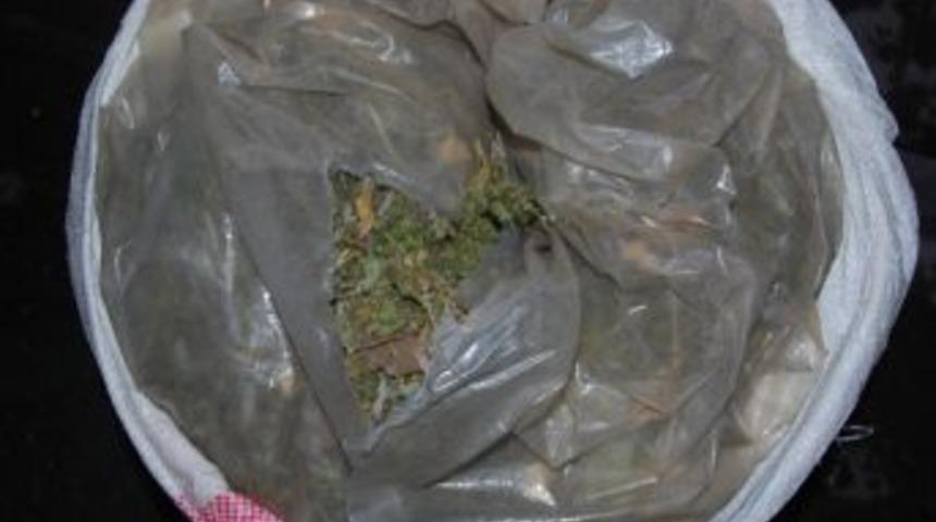 Sivas&rsquo;ta 342 Kg Kubar Esrar Ele Ge&ccedil;irildi