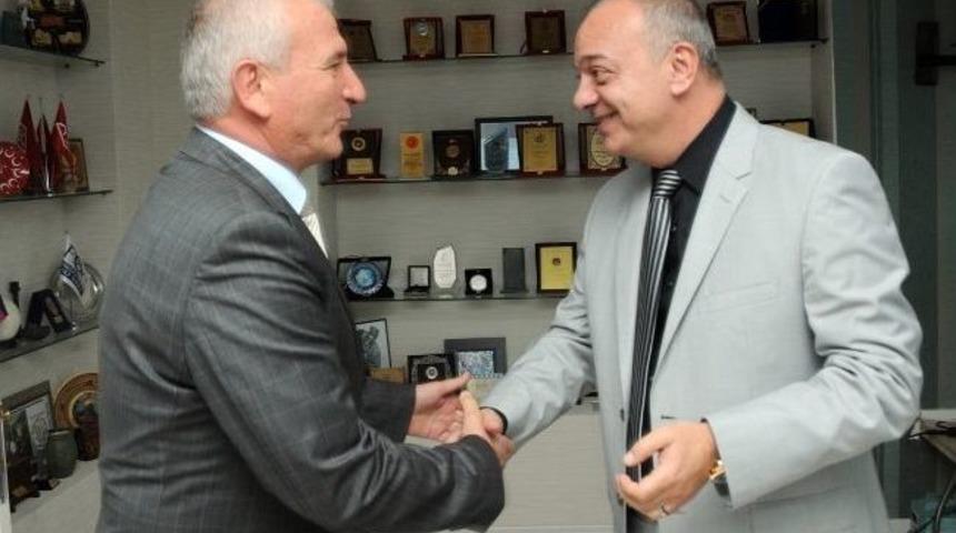 Başkan Erg&uuml;n M&uuml;tevelli Belediyesi'ni Ağırladı