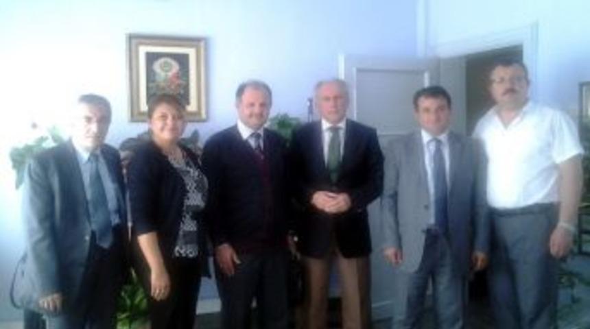 Sağlık-sen'den İşkur M&uuml;d&uuml;r&uuml; Yoldaş&rsquo;ı Ziyaret