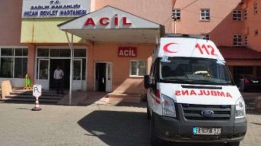 Bitlis'te bir asker intihar etti