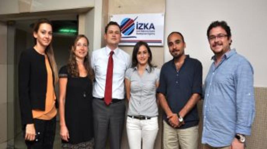 &Uuml;&ccedil; Girişimcinin &Uuml;rettiği Molek&uuml;l, Ila&ccedil; Ve Kozmetikte Dışa Bağımlılığı Azaltacak