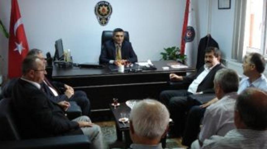 Muhtarlar Derneği Başkanlarından Tektaş&rsquo;a Ziyaret