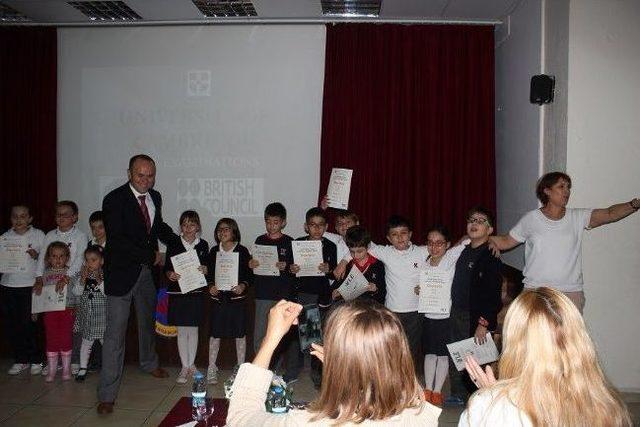 Ted Kolejinde Uluslararası Cambridge Esol Sertifika Töreni Yapıldı