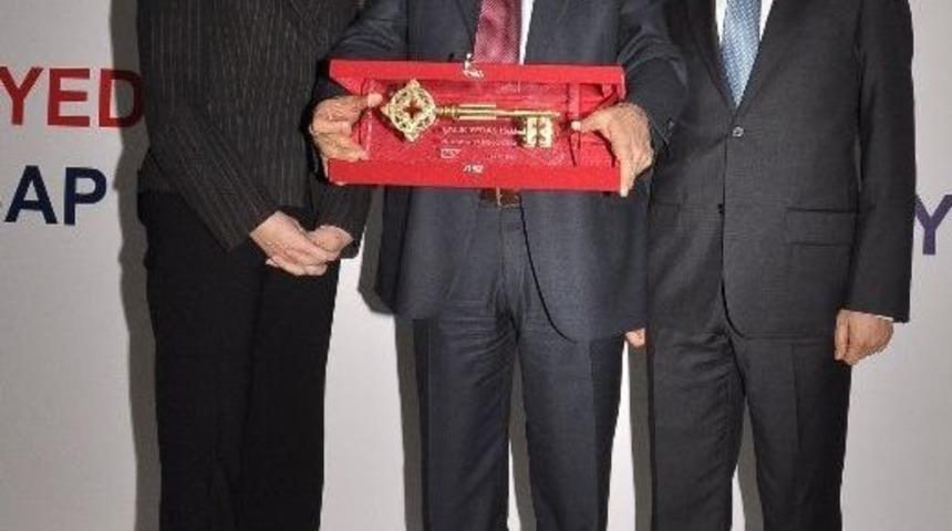 Yedaş&rsquo;a Teknoloji &Ouml;d&uuml;l&uuml;