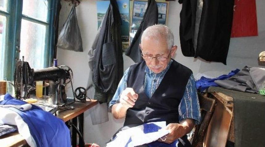 Terziler Hazır Giyim Karşısında &Ccedil;aresiz Kalıyor