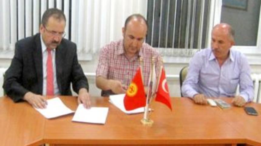 Amasya &Uuml;niversitesi, T&uuml;rk &Uuml;niversiteleri Ile Mevlana Anlaşması Imzaladı