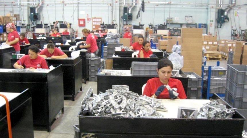 &lsquo;Kadın Istihdam Paketi, Hazır Giyim Sekt&ouml;r&uuml;n&uuml; K&uuml;&ccedil;&uuml;lt&uuml;r&rsquo;