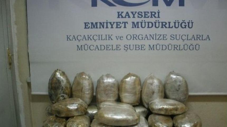 Kayseri&rsquo;de 139 Kilo Esrar Ve 33 Kilo Eroin Ele Ge&ccedil;irildi