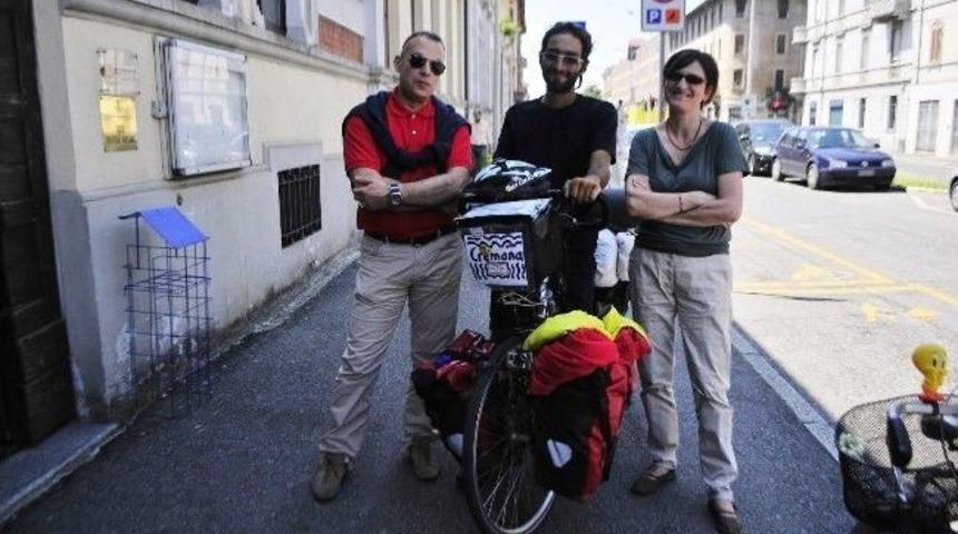 İzmit'ten İtalya'ya Bisikletle Gitti