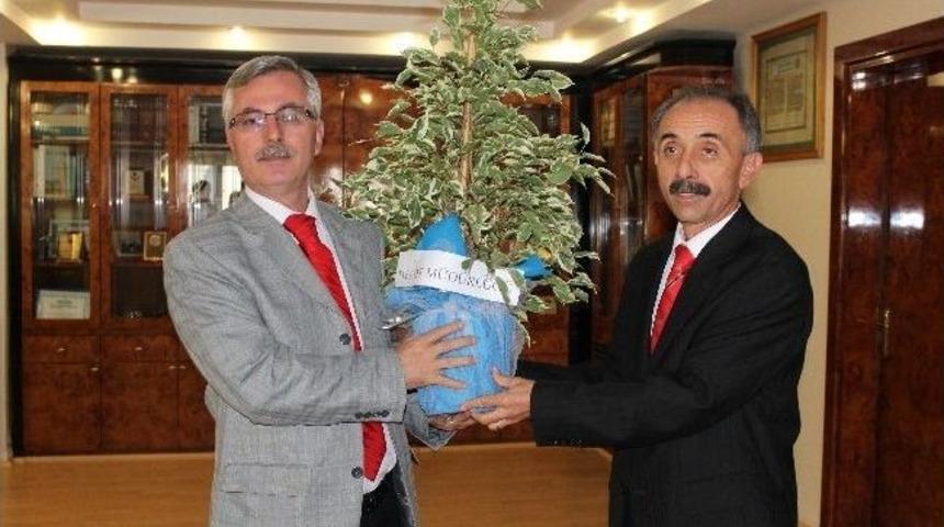 İtfaiyecilerden Başkan &Ccedil;ağlayan&rsquo;a Ziyaret