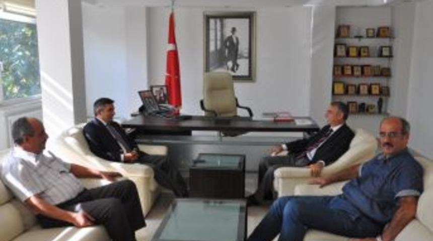 Emniyet M&uuml;d&uuml;r&uuml;nden belediye başkanına ziyaret