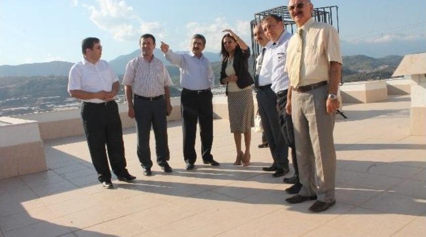 &Ouml;ğrenciler Milletvekili En&ccedil;&rsquo;e Taleplerini İletti