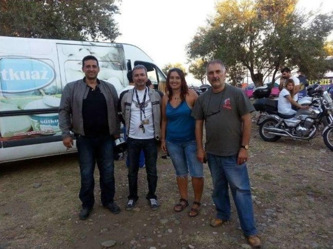 Edremit K&ouml;rfezi Motosiklet Kul&uuml;b&uuml; Yaza Veda Kampı D&uuml;zenledi