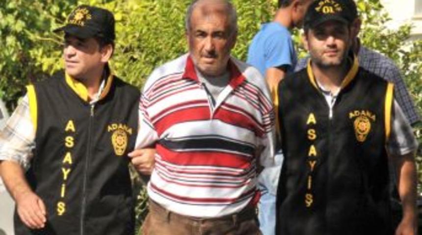 'Eşim &Ouml;ld&uuml;, Yardım Dağıtıyorum' Yalanıyla 13 Yıldır Dolandırıyor!