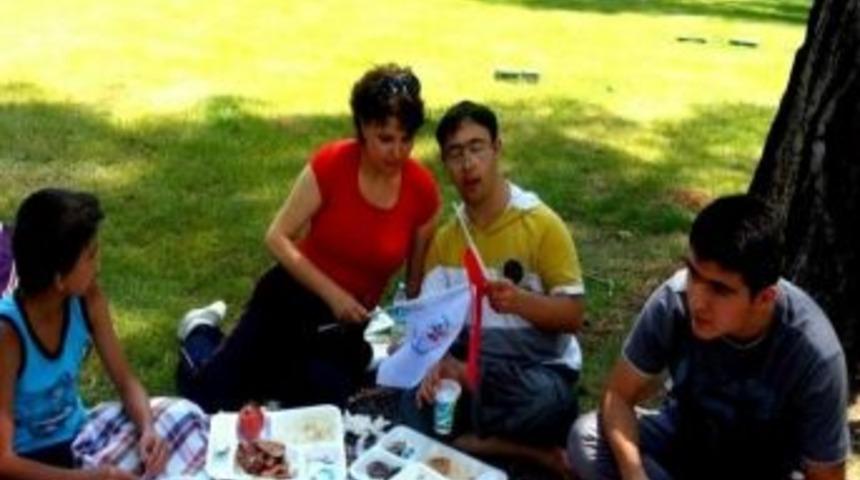 Engelli Sporcular Şenlikte Buluşacak