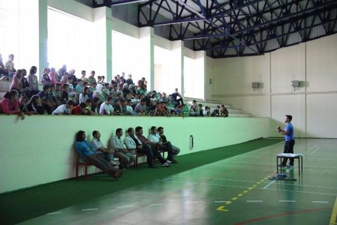 Üzümlü’de Spor Temel Eğitimi
