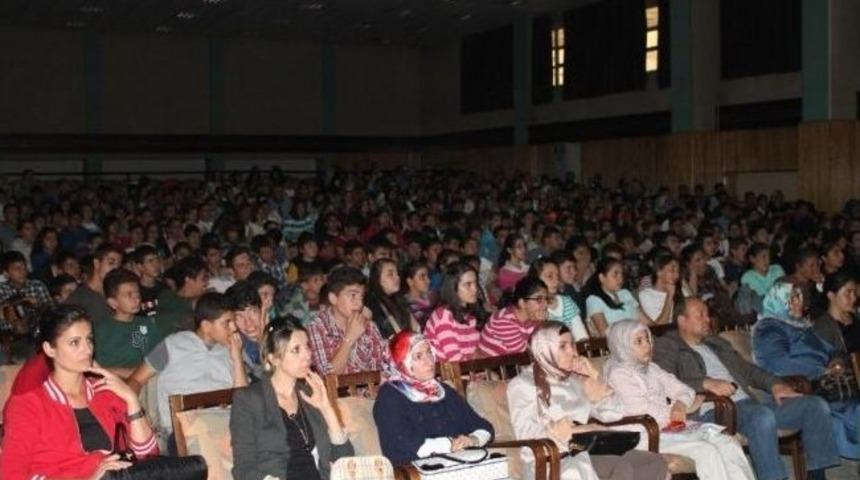 Temel Eğitimde Orta &Ouml;ğretime Ge&ccedil;iş Sistemi Tanıtıldı