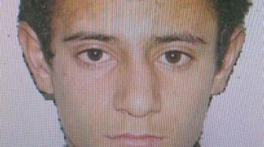 Adres g&ouml;steren gen&ccedil;, bı&ccedil;aklanarak &ouml;ld&uuml;r&uuml;ld&uuml;