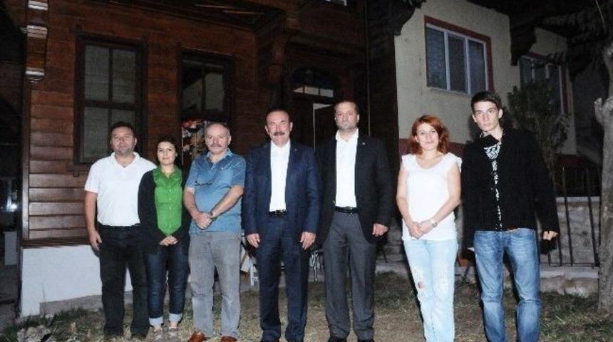 Başkan Doğan Ahilik K&uuml;lt&uuml;r&uuml;n&uuml; Tanıtma Ve Yaşatma Derneğini Ziyaret Etti