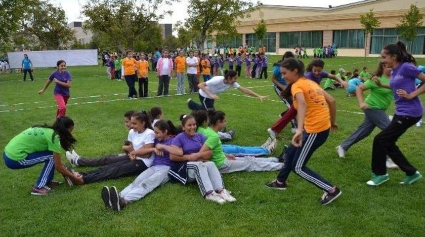 &Ccedil;ocuk Oyunları Şenliğinin 9.&rsquo;su Ger&ccedil;ekleştirildi