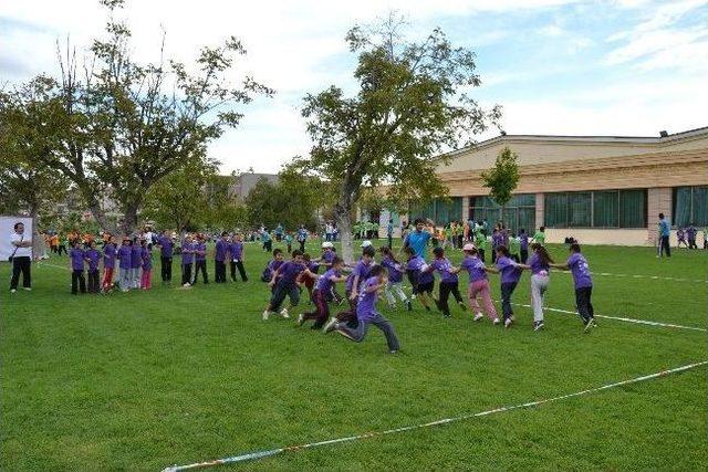 Çocuk Oyunları Şenliğinin 9.’su Gerçekleştirildi