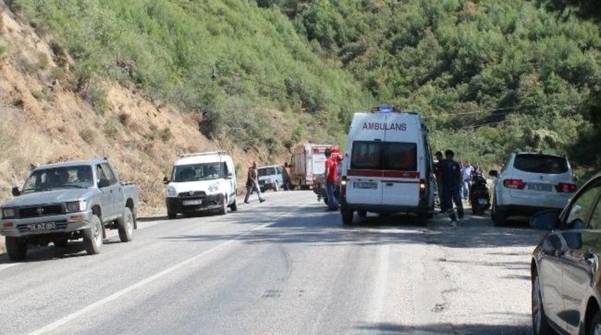 Faciadan D&ouml;n&uuml;ld&uuml;: 4 Yaralı