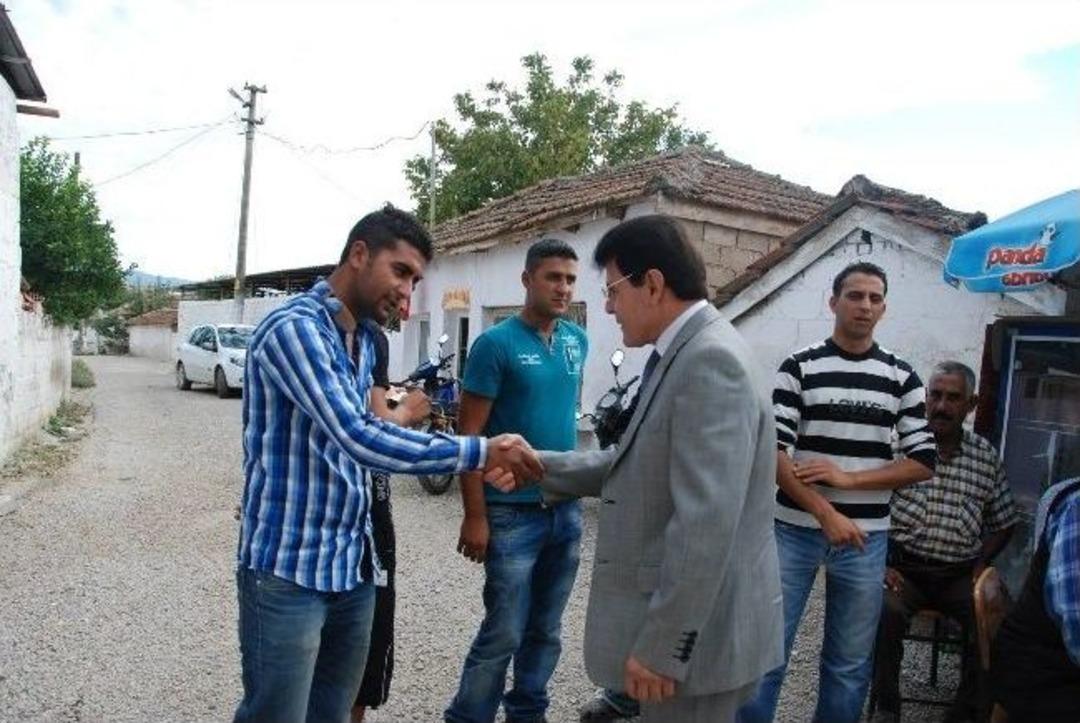 Torbalı Chp, G&ouml;ll&uuml;ce&rsquo;deki K&ouml;y Okulunu Onardı