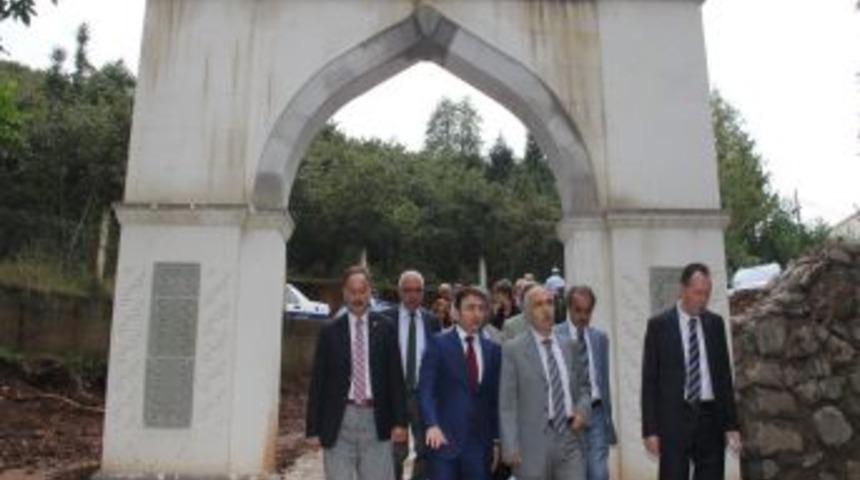 Giresun&rsquo;da Ahi Lideri Şeyh İdris Anıldı