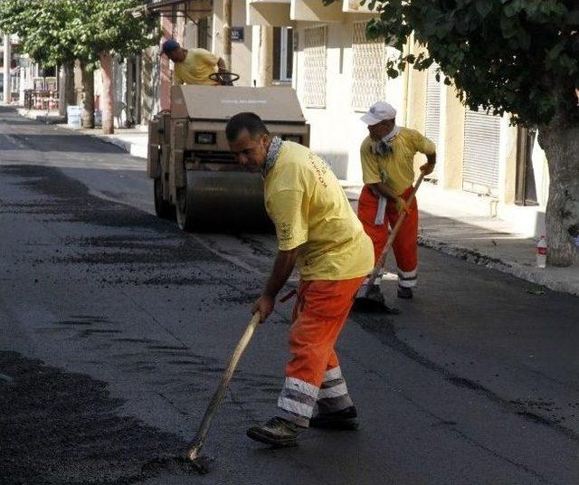 Konak'ta Sokaklara Kış Bakımı Yapılıyor