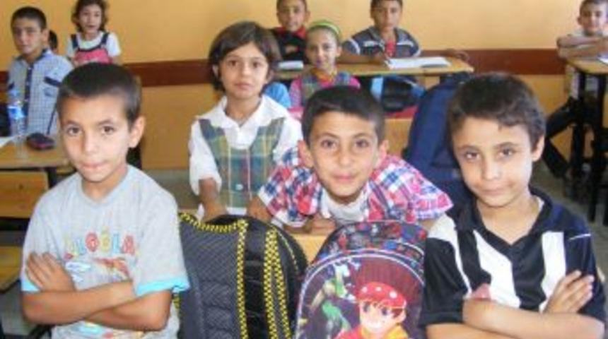 Ankara&rsquo;dan Viranşehirli &Ouml;ğrencilere Yardım I&ccedil;in Geldiler