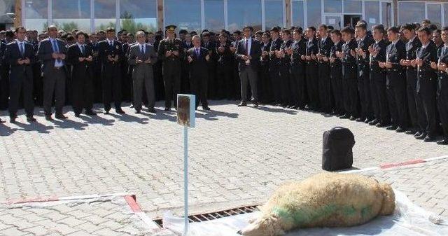 Yozgat Pmyo'da Yeni Eğitim Öğretim Yılı Düzenlenen Törenle Başladı