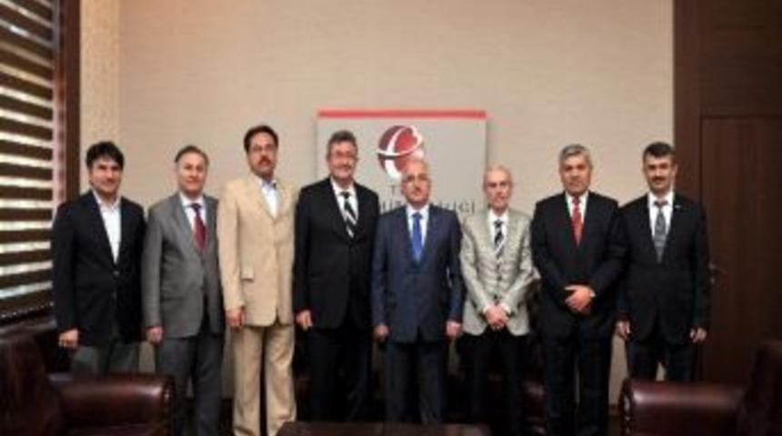 Kimse Yok Mu Derneği'nden Vali Tuna&rsquo;ya Ziyaret