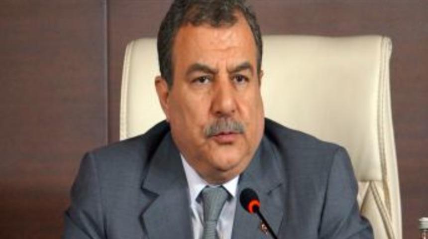 Bakanı G&uuml;ler: Beşiktaş-Galatasaray Derbisiyle Ilgili 20 Kişi G&ouml;zaltında