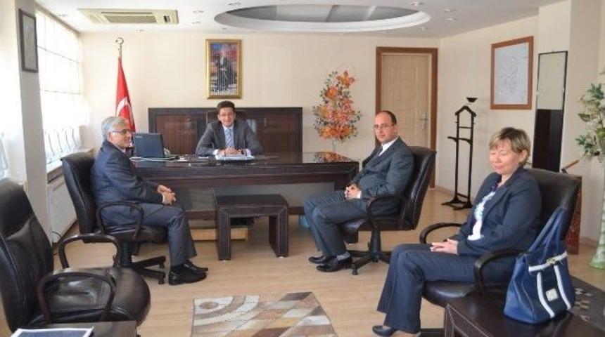 Kula Kaymakamı Hakyemez'e 'hoşgeldin' Ziyareti