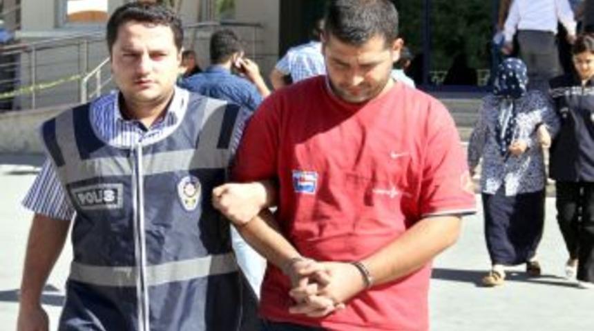 Gaziantep&rsquo;te Dolandırıcılık Zanlısı 2 Şahıs Yakalandı