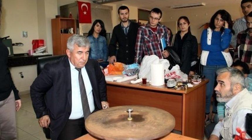 Prof. Dr. Ekrem Yanmaz, u&ccedil;an tekerlek &uuml;retti