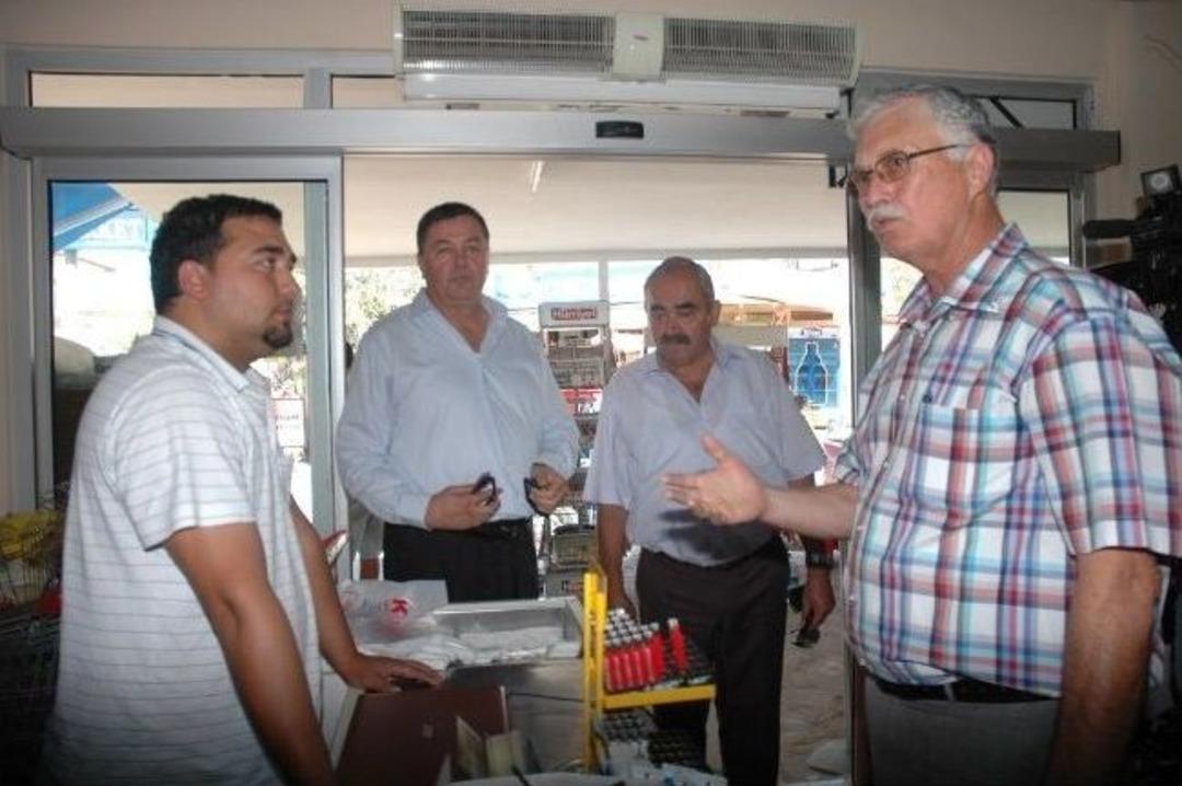 K&ouml;yde Avm'ye Tepki