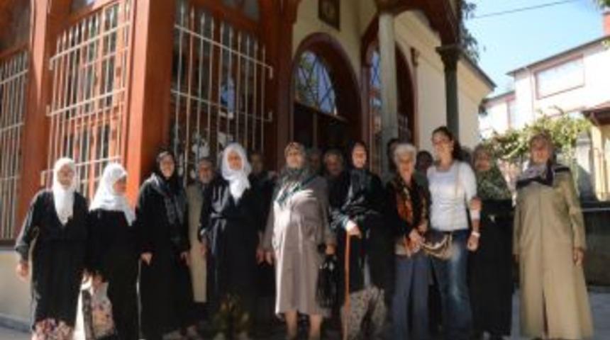 K&ouml;yl&uuml; Kadınlar, Bursa&rsquo;nın Tarihi Mekanlarını Gezdi
