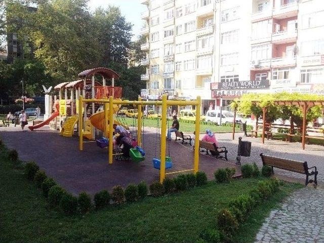 Sabri Yalım Parkı, İzmit’e Nefes Aldırıyor