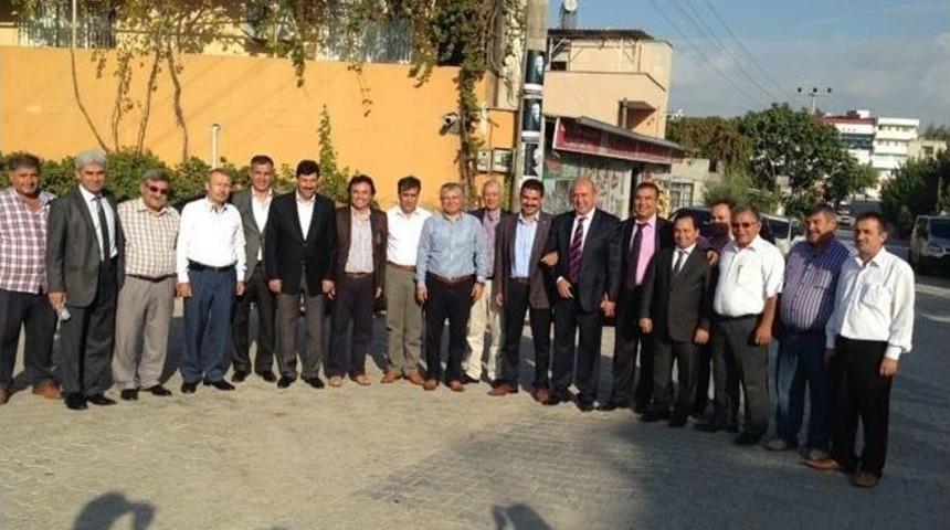 Mhp'li Yılmaz Aday Adaylarıyla Köyleri Gezdi