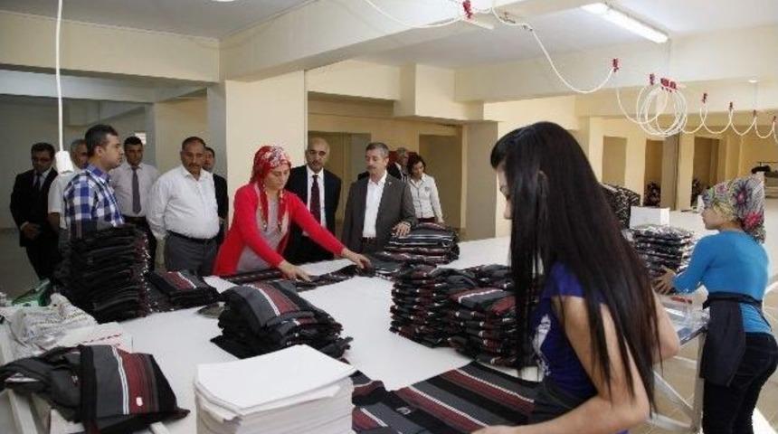 Şahinbey Belediyesi Hem Ev Hem De İş Sahibi Yaptı