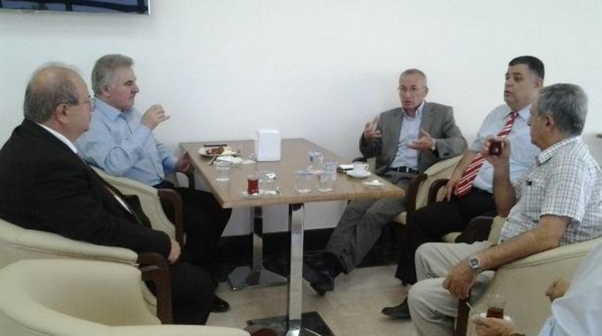 Sa&uuml; M&uuml;hendislik Fak&uuml;ltesi&rsquo;nden Geleneksel Personel Kahvaltısı