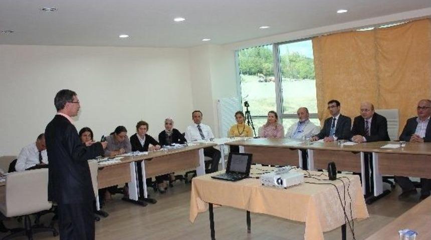Karab&uuml;k Kamu Hastaneler Birliği Karab&uuml;k Genel Sekreterliği'nce Liderlik Semineri D&uuml;zenlendi