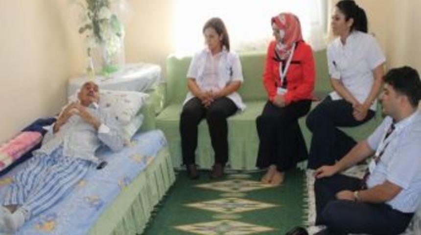 Siirt&rsquo;te Hastalar Mercek Altına Alındı