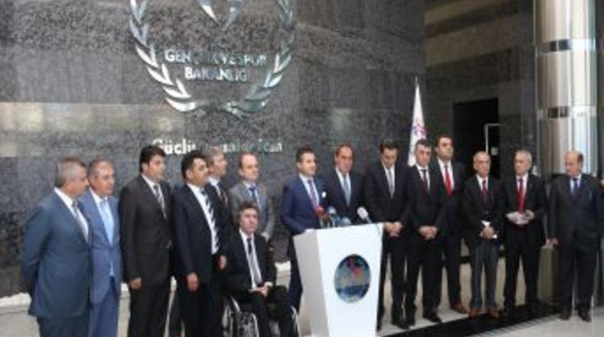 Bakan Kılı&ccedil;'tan PTT 1. Lig Takımlarına 10 Milyon TL Destek M&uuml;jdesi