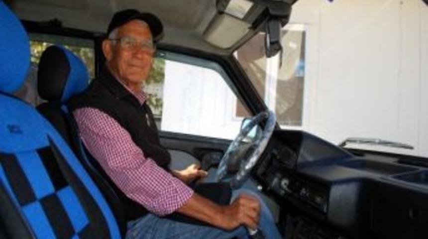 &Ccedil;alınan arabasını 18 yıl sonra buldu